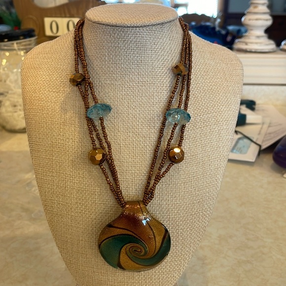 Necklace, Copper And Green Colored Art Glass Necklace Beaded Stamped Erica Lyons - Picture 1 of 5